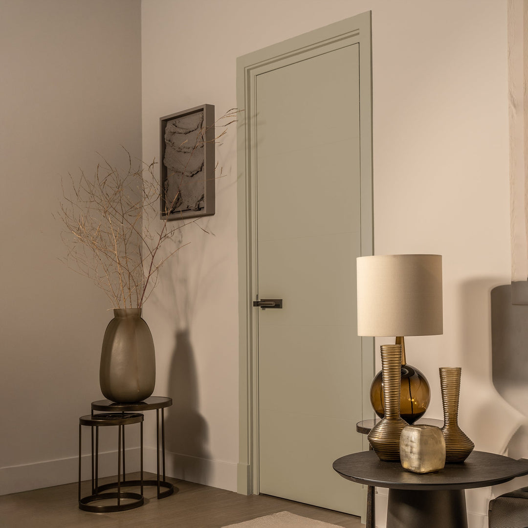 Saffron lak - SHADES by Eric Kuster